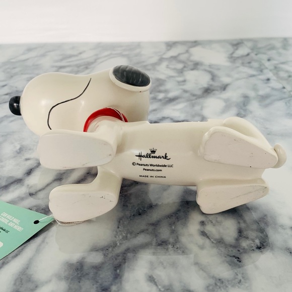 Hallmark Peanuts Snoopy Mail Holder Desk Organizer - Picture 9 of 9
